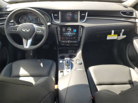 2025 Infiniti QX50 Luxe