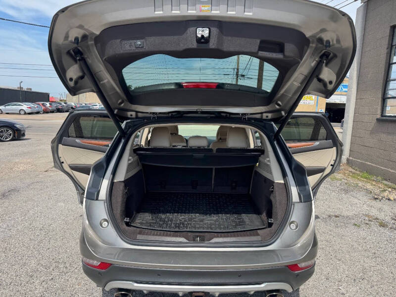 2017 Lincoln MKC Select