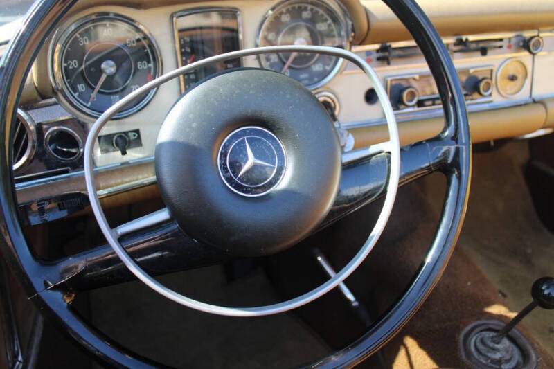 1968 Mercedes-Benz 280-Class