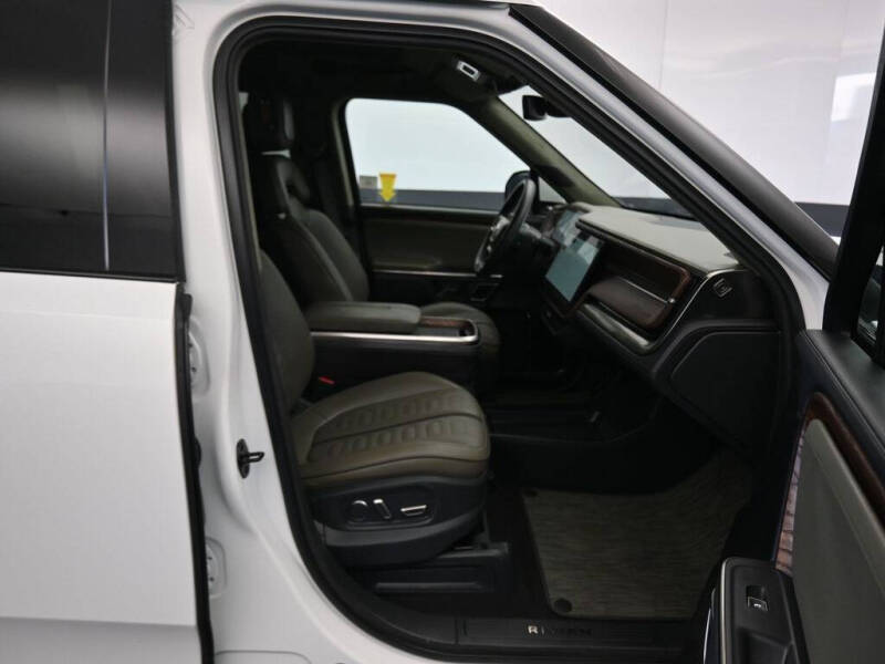 2023 Rivian R1S Launch Edition