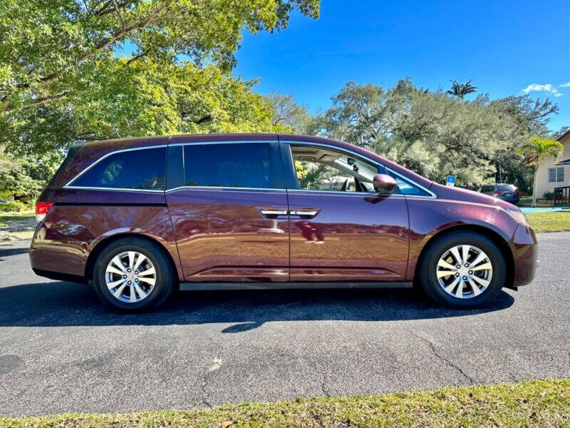 2014 Honda Odyssey  - $15,995