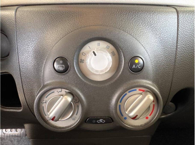 2014 Nissan cube