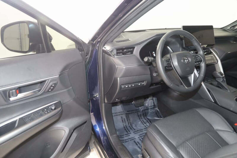 2023 Toyota Venza Limited