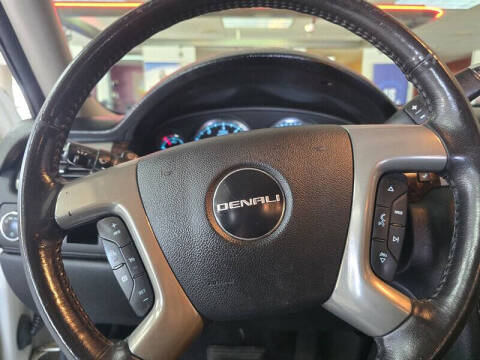 2010 GMC Yukon Denali
