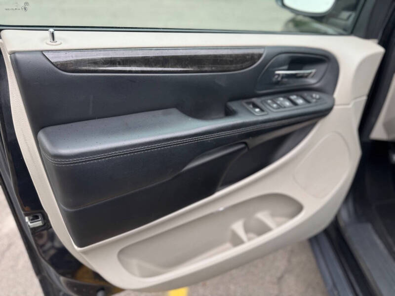 2016 Dodge Grand Caravan SXT