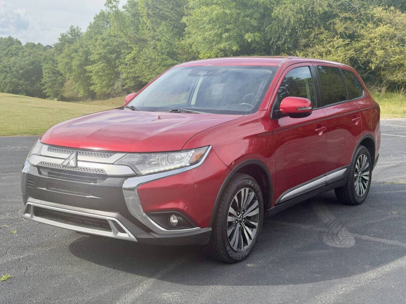 2020 Mitsubishi Outlander LE