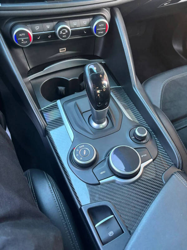 2018 Alfa Romeo Giulia Quadrifoglio