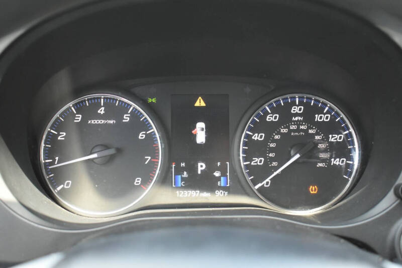 2018 Mitsubishi Outlander ES