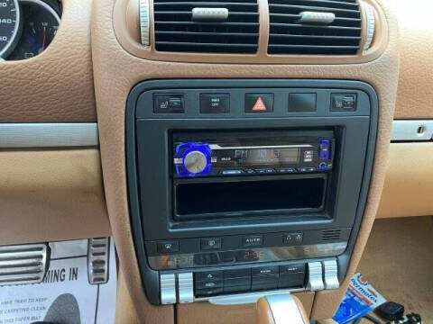 2004 Porsche Cayenne S