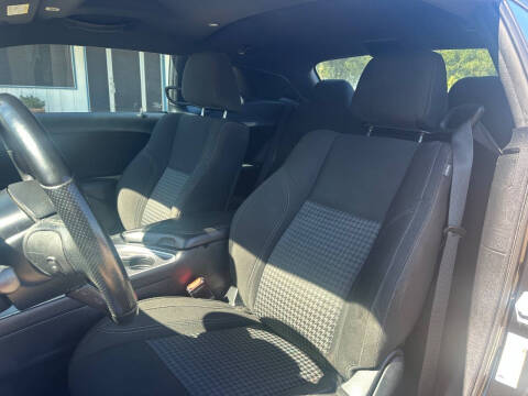 2020 Dodge Challenger SXT