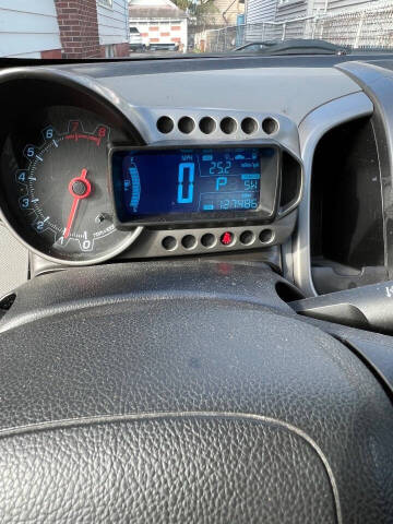 2015 Chevrolet Sonic LT Auto