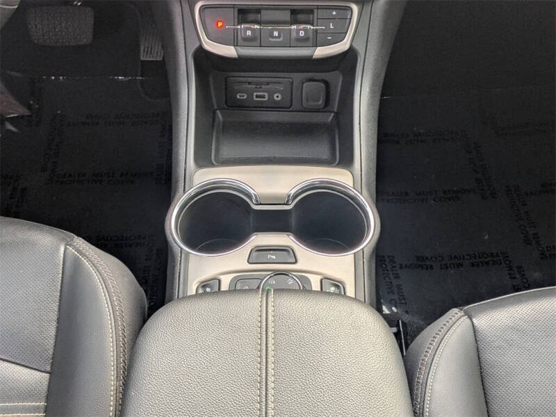 2023 GMC Terrain Denali