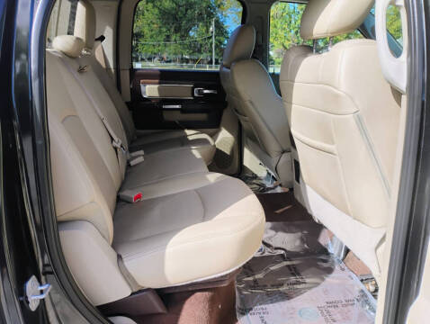 2015 RAM 1500 Laramie