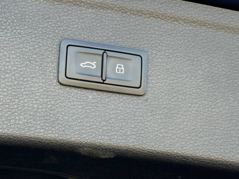 2018 Audi SQ5 3.0T quattro Prestige