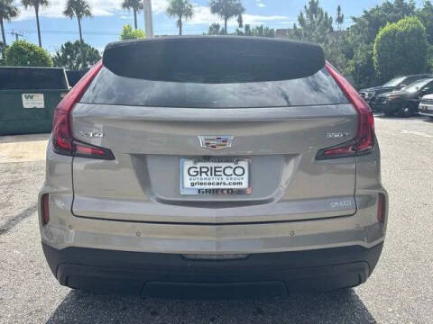 2024 Cadillac XT4 Luxury