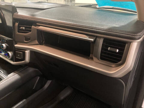 2023 Ford Expedition MAX XLT