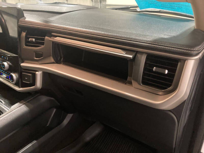 2023 Ford Expedition MAX XLT