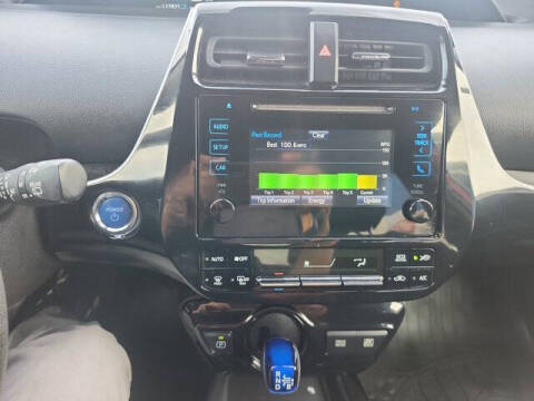 2019 Toyota Prius LE