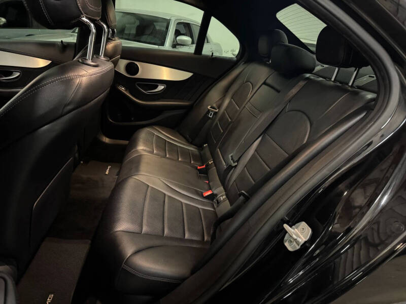 2016 Mercedes-Benz C-Class