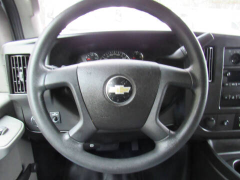 2018 Chevrolet Express 2500