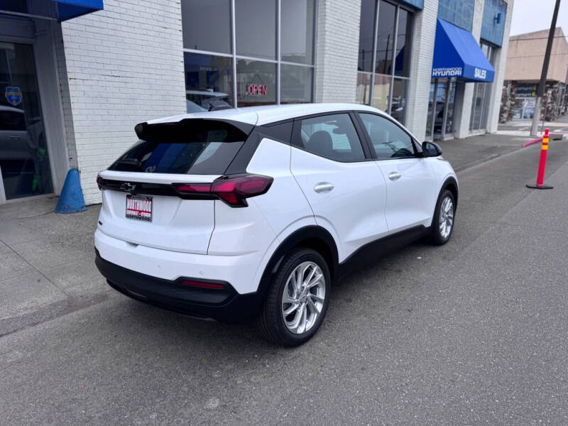 2027 Chevrolet Bolt LT