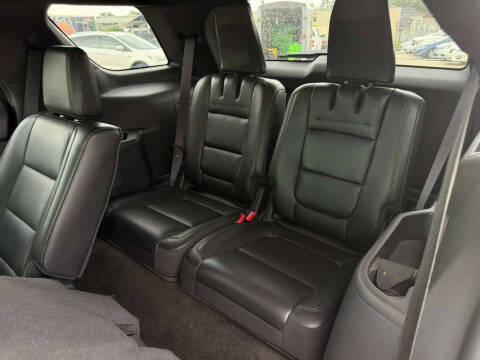 2012 Ford Explorer XLT