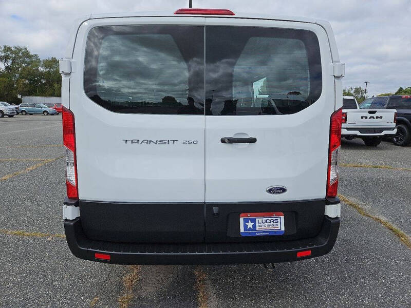 2022 Ford Transit