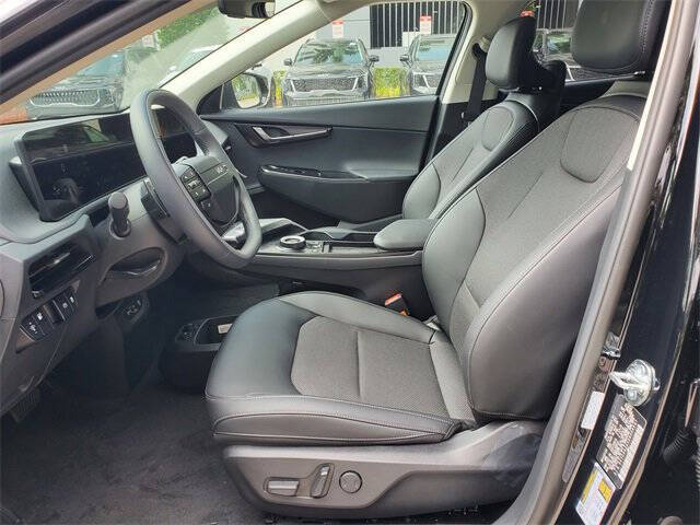 2025 Kia EV6 Light Long Range