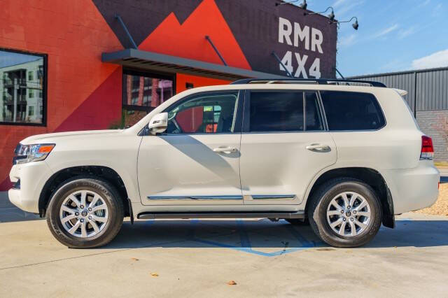 2021 Toyota Land Cruiser