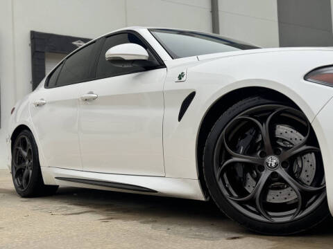 2017 Alfa Romeo Giulia Quadrifoglio