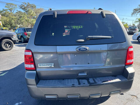 2011 Ford Escape XLT