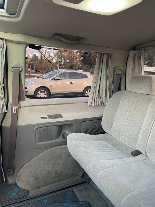 1997 Toyota Granvia