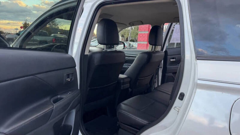 2016 Mitsubishi Outlander