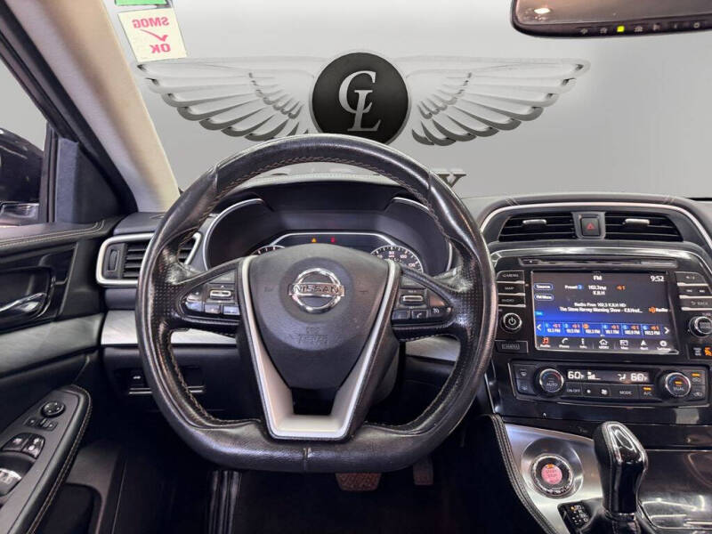 2017 Nissan Maxima
