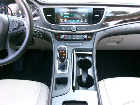 2017 Buick LaCrosse Essence