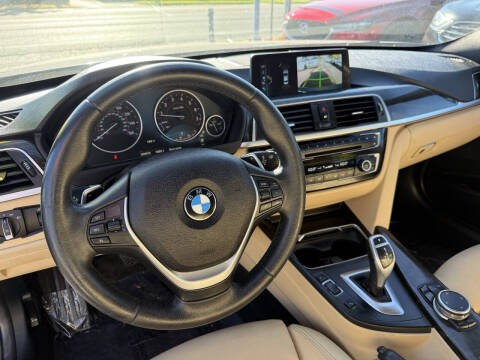 2017 BMW 3 Series 330i
