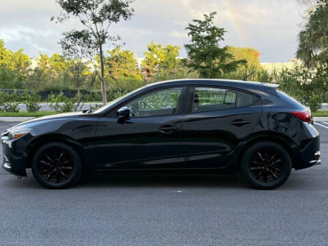 2017 Mazda MAZDA3 Sport