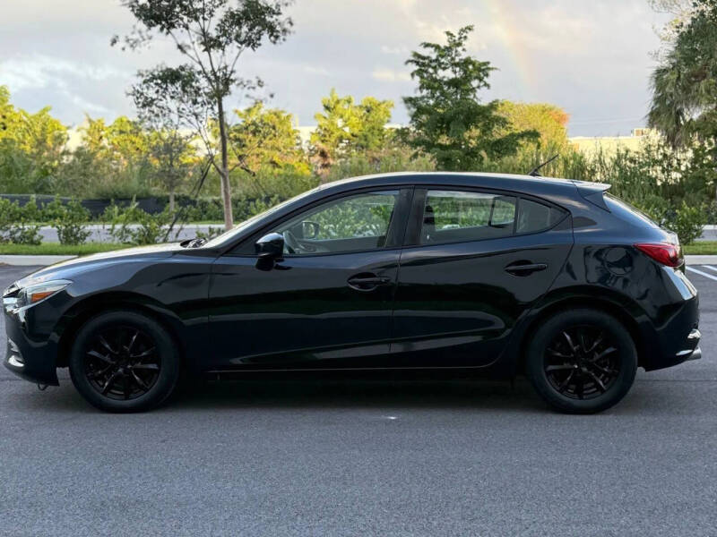 2017 Mazda MAZDA3 Sport