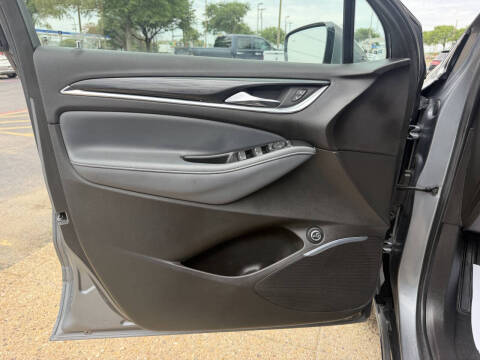 2021 Buick Enclave Essence