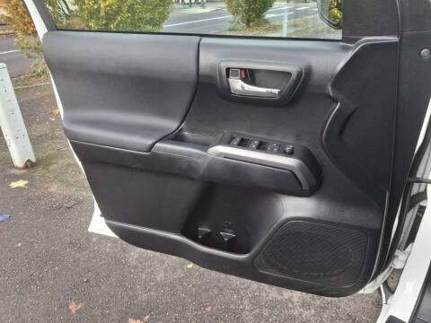 2021 Toyota Tacoma TRD Off-Road