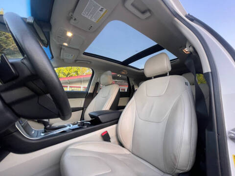 2018 Ford Edge Titanium