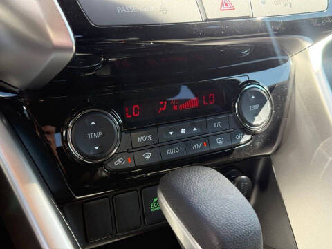 2026 Mitsubishi Eclipse Cross SE