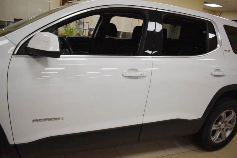 2018 GMC Acadia SLE-1