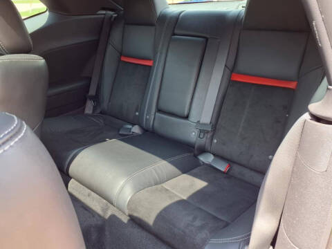 2009 Dodge Challenger SRT8