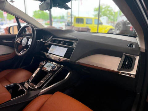 2023 Jaguar I-PACE EV400 HSE