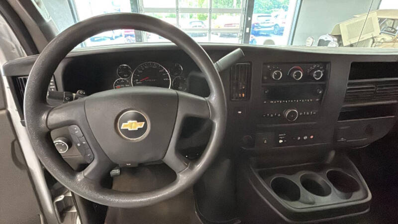 2018 Chevrolet Express LT 2500