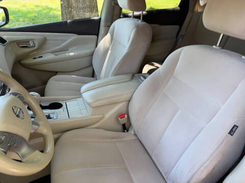 2017 Nissan Murano SV