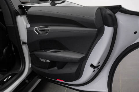 2024 Audi e-tron GT quattro Prestige