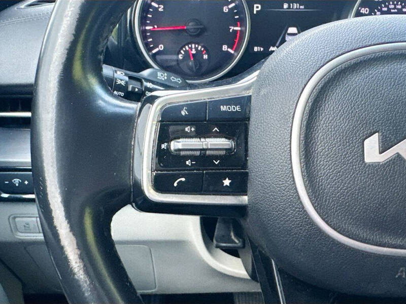 2022 Kia Carnival SX