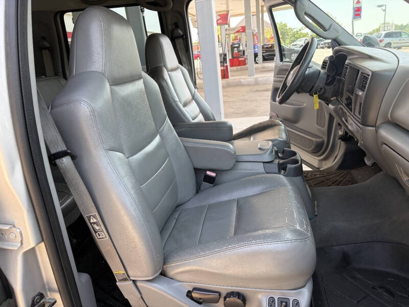 2003 Ford Excursion XLT
